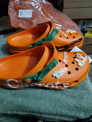 CROCS  X Carrots Classic All-Terrain Clog Limited 207266 Mens 10 / Womens 12 Amazon.com | Crocs Carrots X Classic All Terrain Clogs Size  main image 4