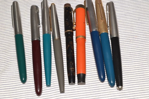 VINTAGE PARKER FOUNTAIN PEN COLLECTORS ESTATE LOT - Picture 22 of 23