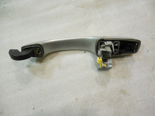 07-17 JEEP PATRIOT CALIBER LEFT REAR EXTERIOR DOOR HANDLE SILVER GENUINE OEM - Picture 4 of 4