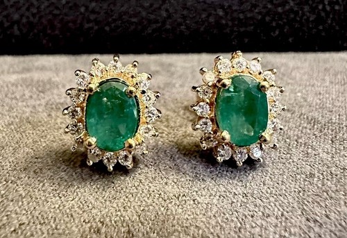 Ohrringe 18 Karat Gelbgold Smaragd Diamanten - Bild 1 von 8