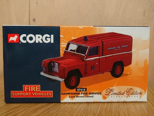 Corgi 07410 Hampshire Fire Brigade Land Rover Closed Ltd Edition No. 0001 NEU