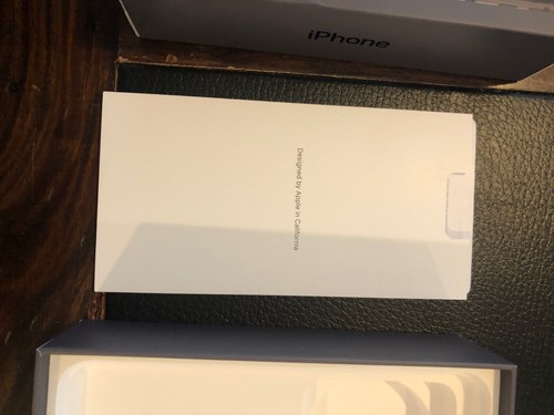 Apple iPhone 8 Plus Space Gray 128GB - Empty Box Only - No Phone No Accessories - Photo 4 sur 4
