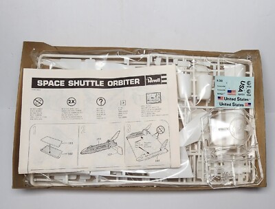 レベル ENTERPRISE & SPACE LAB 1/144 Vintage Enterprise & Space Lab 1/144 Scale Model Kit H-200