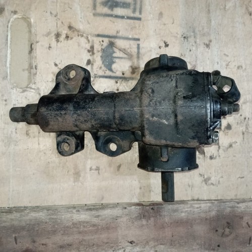 Toyota Cressida New Old Stock Steering Box - Picture 1 of 11