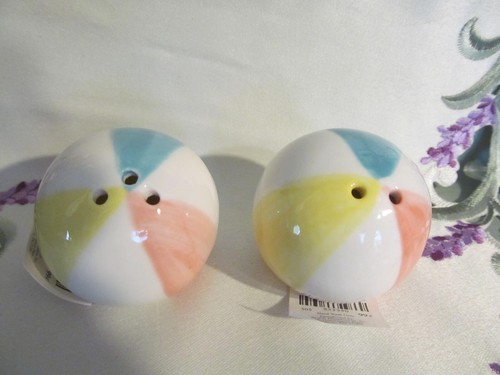 Cracker Barrel Salt and Pepper Shakers ~ Beach Balls ~ NWT