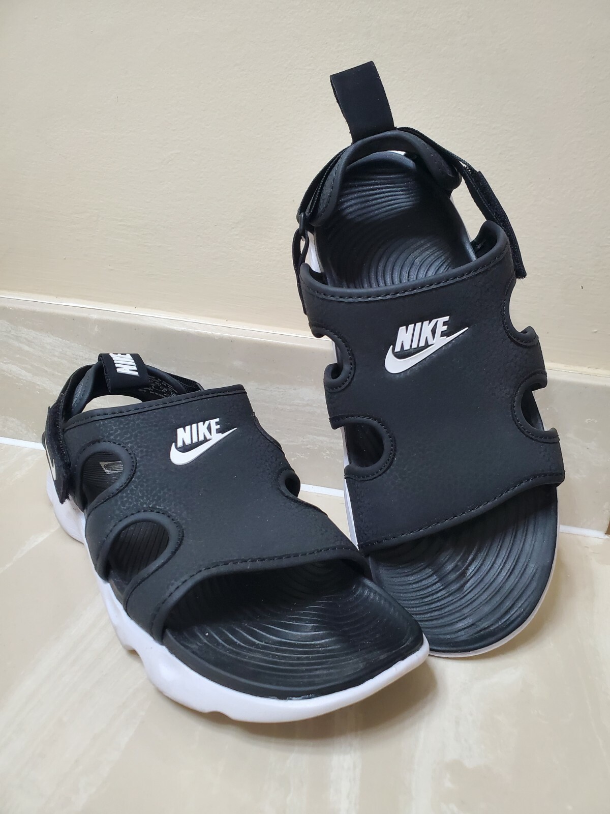 nike owaysis mens