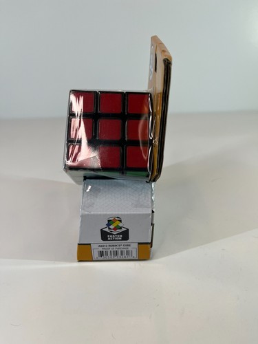 Hasbro, Rubiks Cube, 3x3, Original Brain Puzzle, Strategy Game, NIP, Challenge - Picture 4 of 4