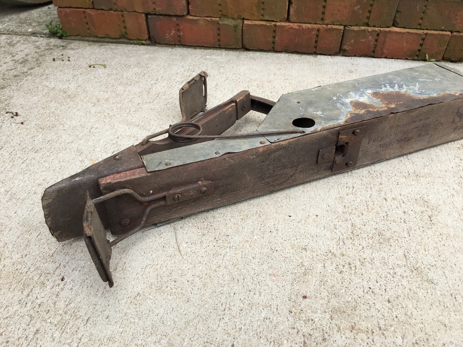 Picture 5 of 12