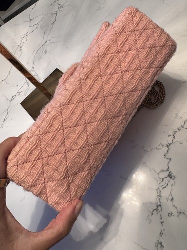 Chanel 2.55 medium In Pink Tweed - Picture 9 of 16