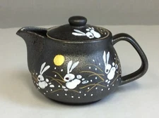 Kutani Ware Hopping Rabbit Haneusagi Porcelain Teapot Kyusu Tea Strainer Moon