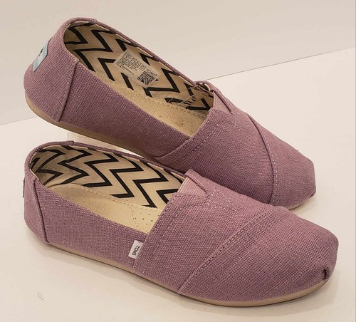 Women's Lavender Tom's Shoes Size 6M - Picture 1 of 4
