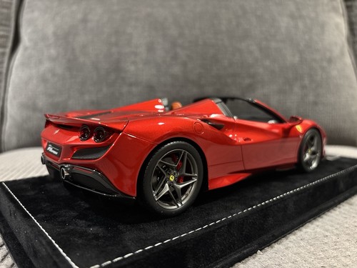 1/18 Henson & Heaven HH Model Ferrari F8 Rosso Fuoco Limit 30 With Display Case - Picture 15 of 24