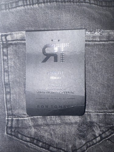 Pantalones de mezclilla desgastados negros talla 32 X 32 ajustados Ron Tomson Los Angeles Tokyo nuevos con etiquetas - Imagen 8 de 13