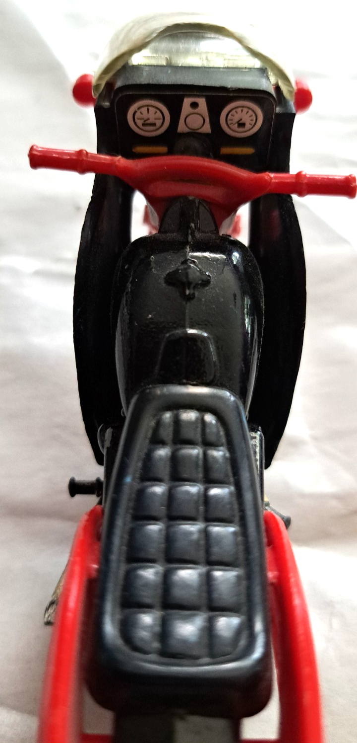 Picture 7 of 18