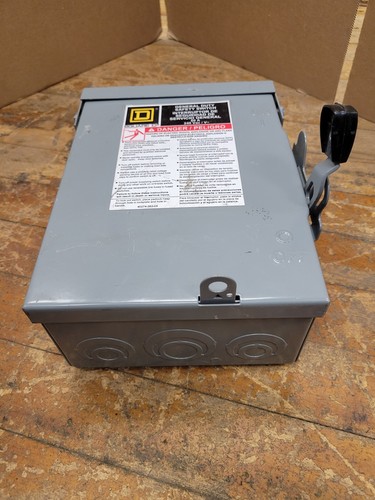 Square D DU322RB Non-fusible Disconnect Switch 60A 240V 3P Rainproof - Picture 4 of 17