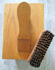 Griffin Shinemaster ShoeShine Box 7.75"x10.75 x 8" Griffin Brush 6 5/8" x2.25"