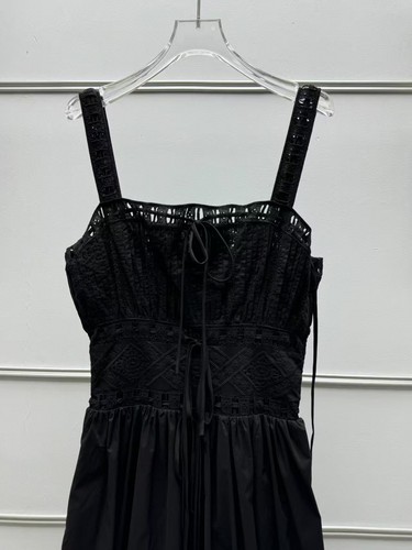 Vestido de encaje calado con tirantes Christy Dawn - Imagen 24 de 35