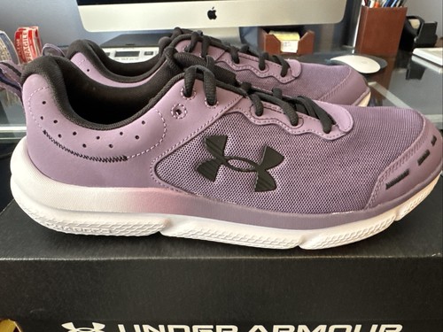 Zapato para correr Under Armour Charged Assert 10 violeta para mujer talla: 11 (3026179-500) - Imagen 5 de 17