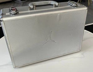 ajnt 23 briefcase