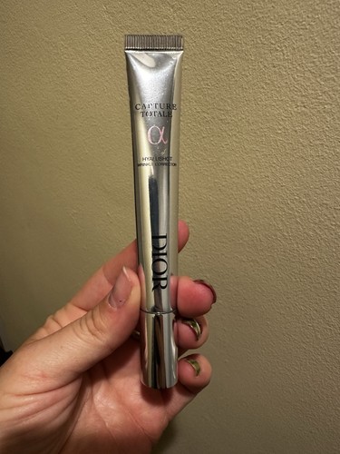 Dior Capture Skincare (Trio)!! - Picture 4 of 12