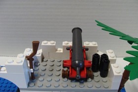 LEGO Pirates: Lagoon Lock-Up (6267) All Minifigures included (see Description)