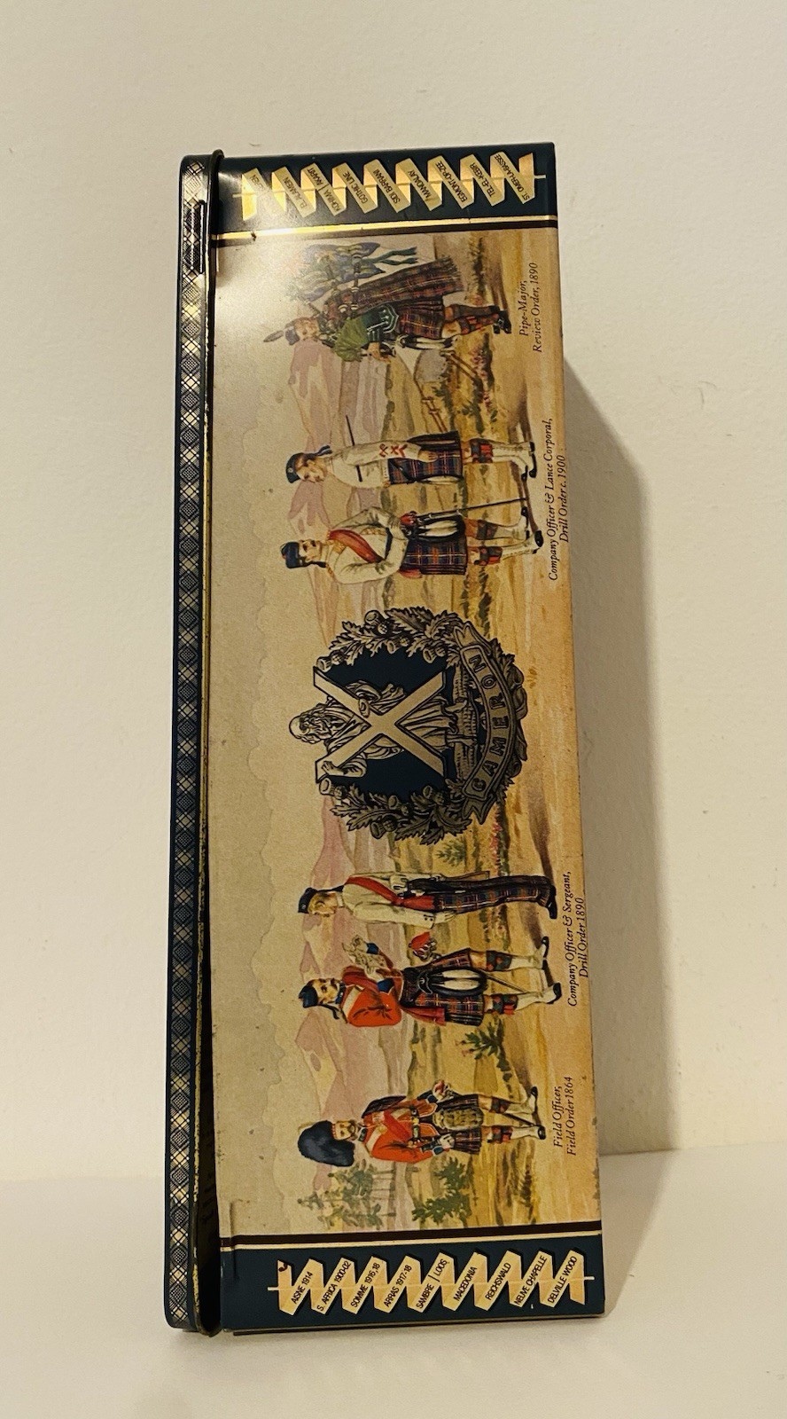 Foto 5 di 9