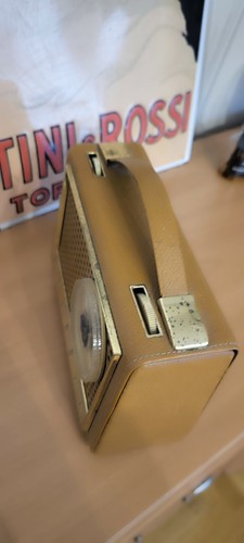 Vintage Grundig Music Transistor Radio Boy 100 - Picture 3 of 5