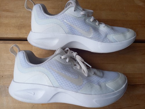 Nike Wearallday Damen-Turnschuhe dreifach weiß Größe 5,5 sauber gewischt guter Zustand - Bild 5 von 21