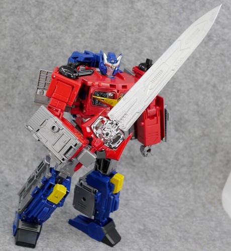 Matrix Sword Axe Upgrade Kit For Power of the Primes GS Star Convoy - Picture 2 of 17