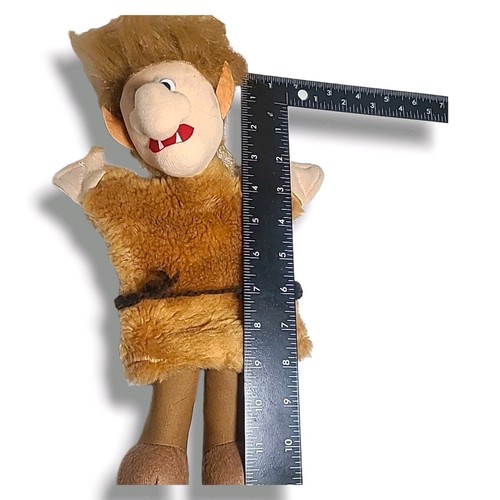 Muñeca de peluche vintage de 12" Cavernícola Troll marioneta de mano pelo borroso - juguete retro raro - Imagen 7 de 9