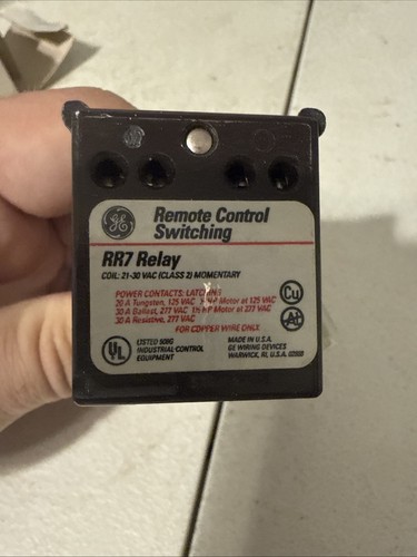 GE RR7 24 VAC Remote Control Momentary Relay - Picture 2 of 3