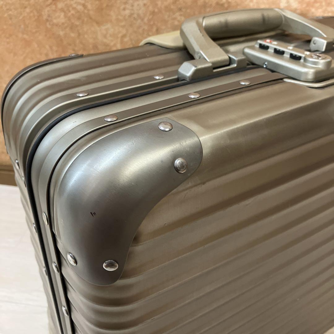 ✈️【RIMOWA　TOPAZ　変形4輪63L】 ☆国内正規品☆リモワRIMOWA☆トパーズ 国内外旅行用スーツ