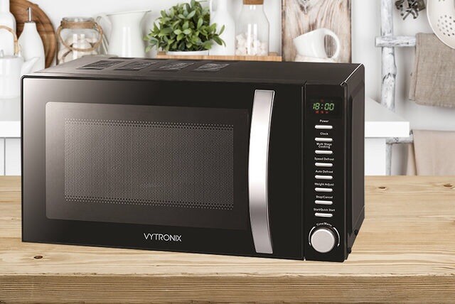 Display Digitale 23L 800W AUTO scongelamento, SS FORNO A MICROONDE TOSHIBA ML-EM23P