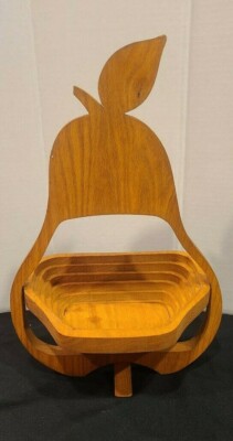 Wood Pear Tree Collapsible Basket / Pear Shape Spiral Cut Fruit Bowl Trivet 