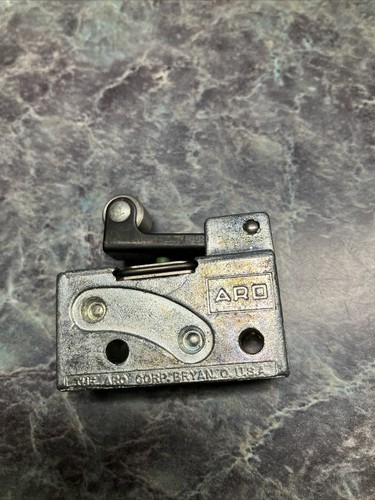 ARO 202-C MIN. VALVE New - Old Stock - Picture 3 of 4