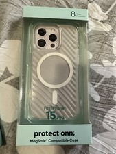 Apple Silicone Case with MagSafe for iPhone 15 Pro - Black