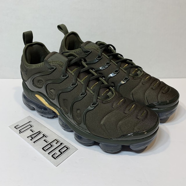 NIKE AIR VAPORMAX PLUS SIZE 8.5 CARGO KHAKISEQUOIA CLAY GREEN 924453 300 NIKE AIR VAPORMAX PLUS SIZE 8.5 CARGO KHAKISEQUOIA CLAY GREEN 924453 300