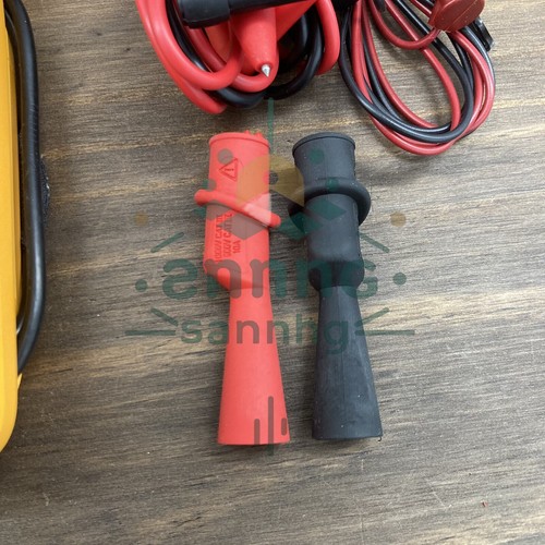 Fluke 772 Milliamp Process Clamp Meter - Picture 13 of 18