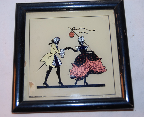 4 Small Vintage Silhouettes - Picture 2 of 7