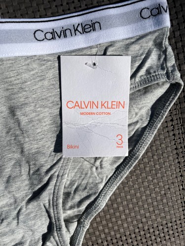 LOT of 10 NEW Calvin Klein and FRUIT OF THE LOOM Girls Underwear size Medium 7/8 - Picture 2 of 6