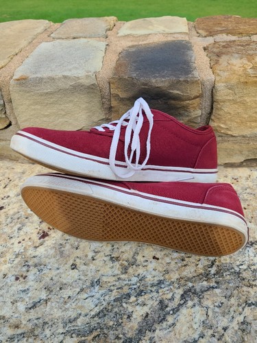 VANS Low Top Canvas Lace Up Burgundy White Sneaker Womens Size 8 - Picture 3 of 6