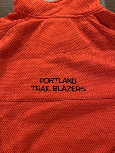 NBA Portland Trailblazers 1/4 Zip Sweater - GIII Sports - Youth Size Medium - Picture 9 of 12