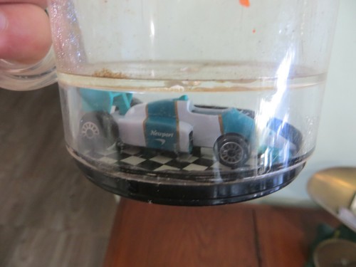 NEWPORT PLEASURE CIGARETTE ADVERTISING MUG WITH INDY CAR RACE CAR VINTAGE - Picture 5 of 10