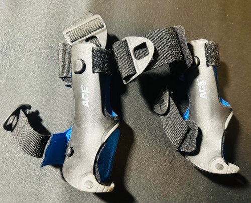 LOT OF 6 ACE BRACES Firm Adjustable Rigid Gray BLACK WHAT YOU SEE IN PICTURE. - Picture 2 of 8