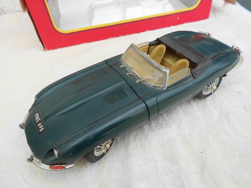 POLISTIL MODEL CAR - JAGUAR Mk. 2 / E type SUPERCAR 1 : 16 SCALE - Picture 2 of 6