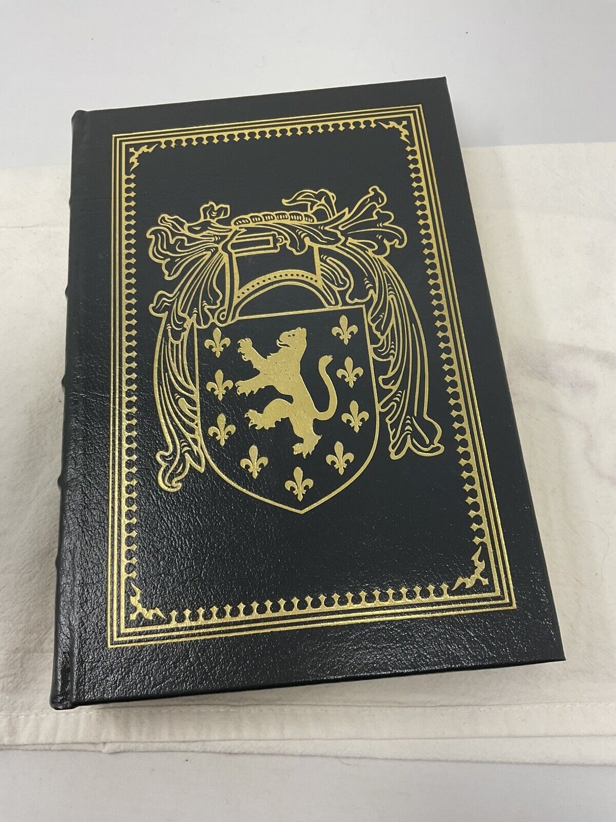 Picture 1 of 5
