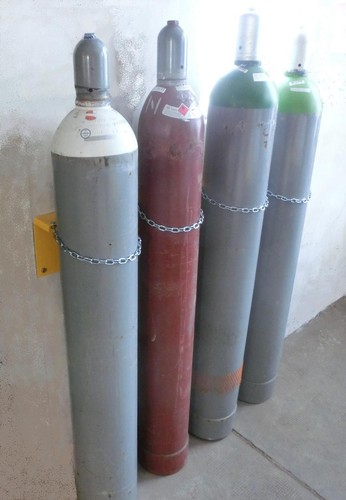 Gasflaschen Halterung Belyindustrie 1er 2er 3er 4er Schlüsselhalter Acetylen - Bild 30 von 39