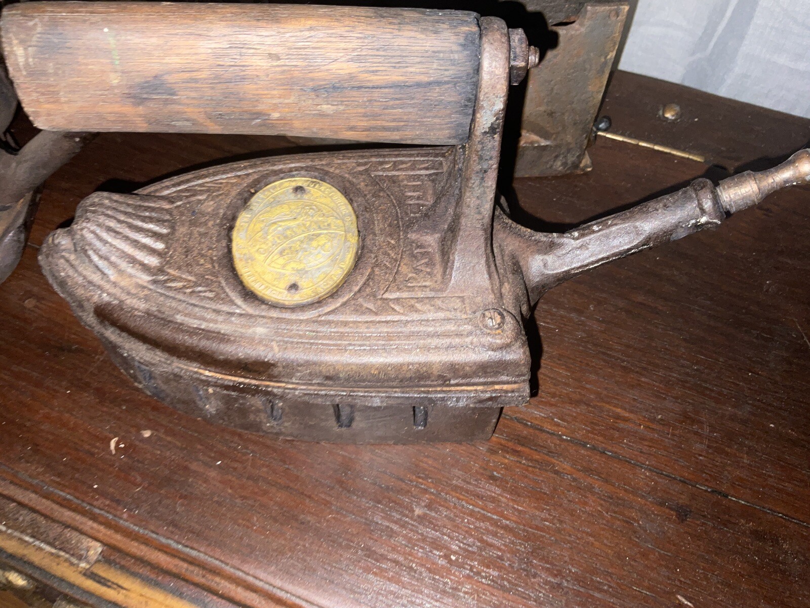 Picture 3 of 6