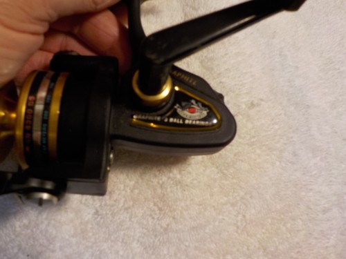Penn 4300SS Spinning Reel - Picture 4 of 11