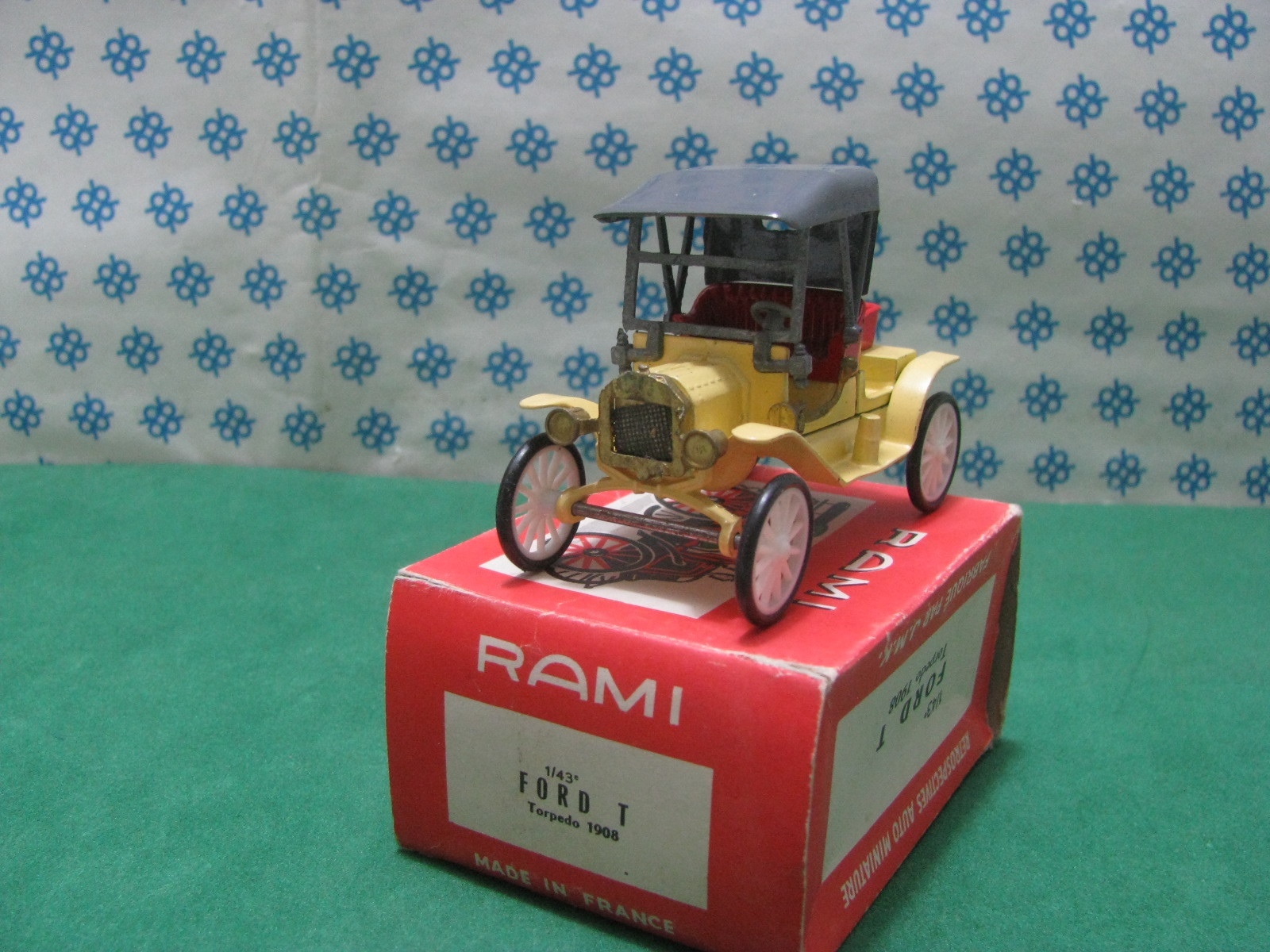 Vintage Rami n°8 - FORD modelo T torpedo 1908 - 1 43 France Vintage Vintage Vintage Rami n°8 - FORD modelo T torpedo 1908 - 1 43 France 7c3c57